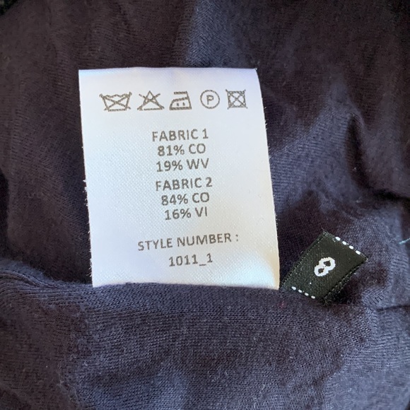 Laain Hoodie  Cropped Pullover Hoodie. Sz: Medium (8). Please note measurements. - Picture 8 of 17